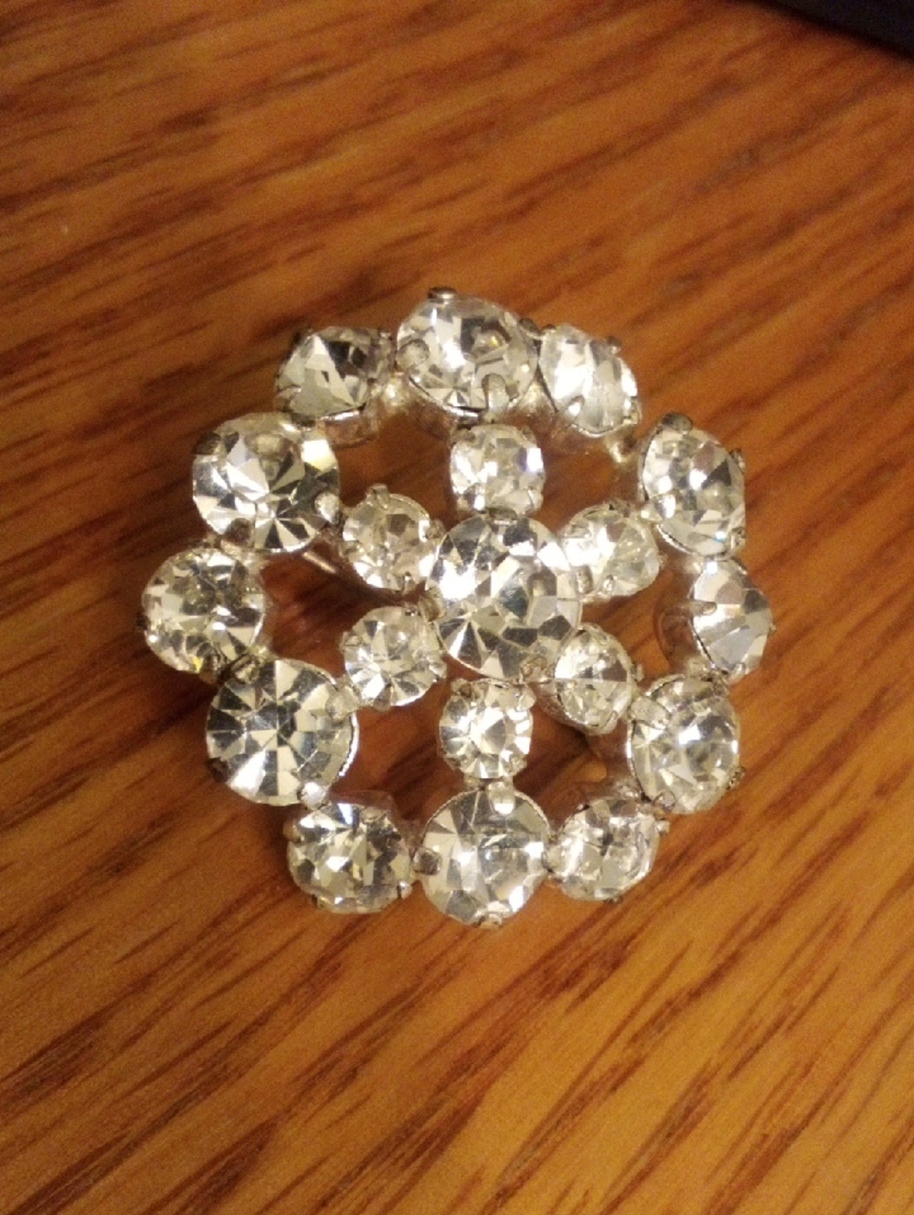 Crystal Cluster Brooch Pin - Clear Silver Tone